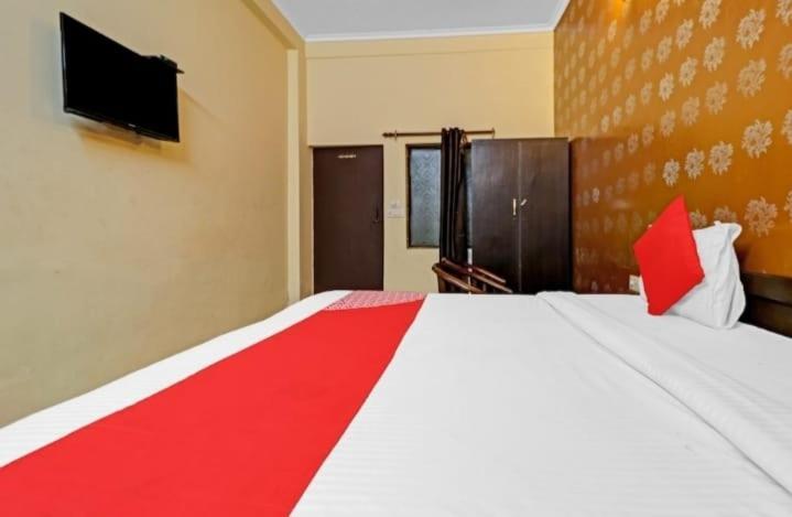 The Hotel Grace Place Inn Нью-Делі Екстер'єр фото